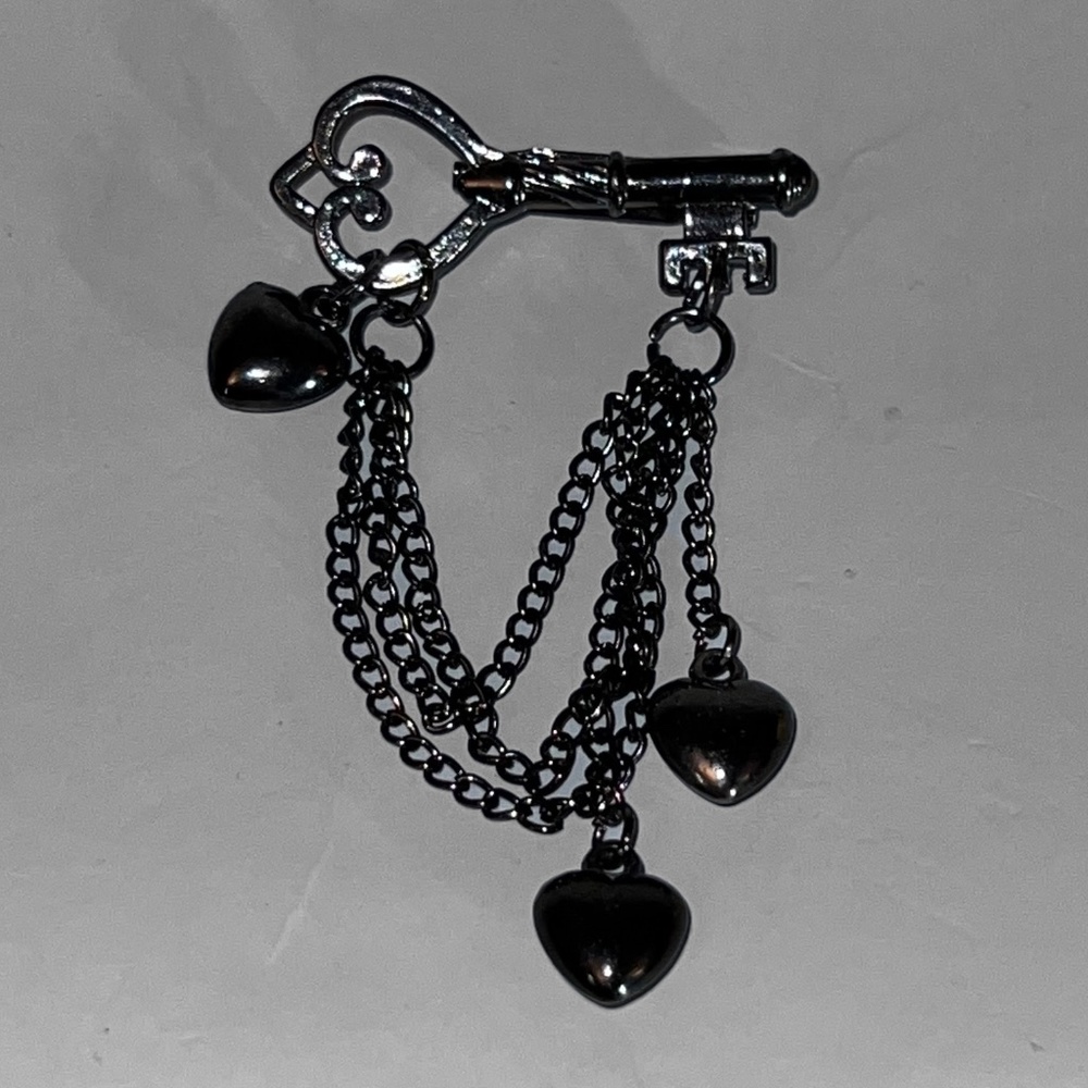 Latchkey Pin with Dangling "Heartstrings"